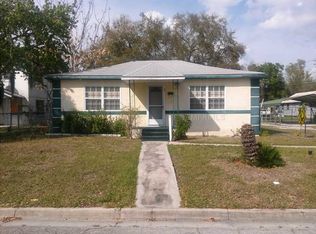 22 W Crystal Ave, Lake Wales, FL 33853