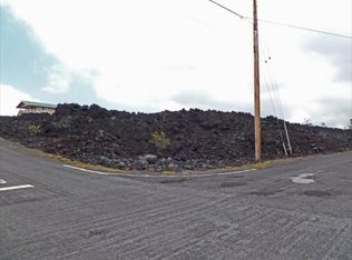 Pineapple Pkwy, Ocean View, HI 96737