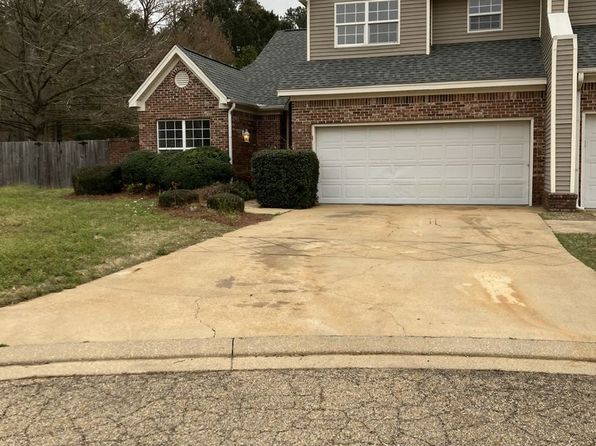 114 W Shore Dr