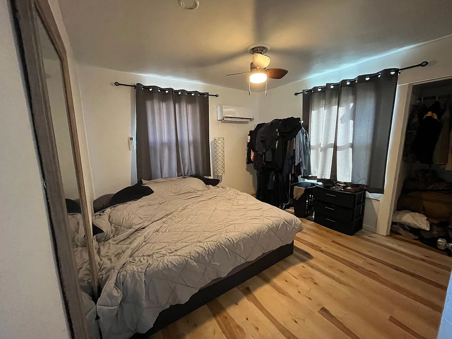 2 bed, 800 sqft, $1,695 — Photo 2