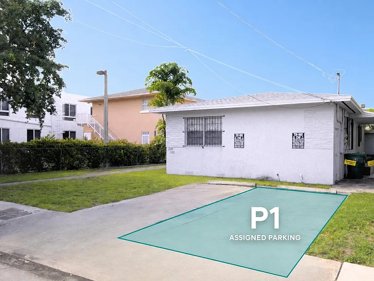 1570 NW 2nd St — Photo 7