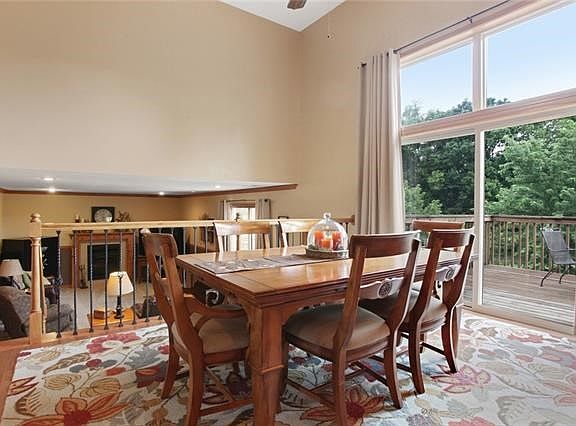 3rd image of 26 Village Circle Dr