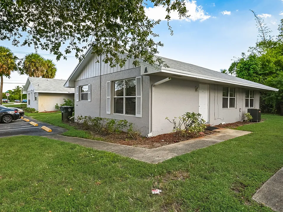 Fall Ridge Apartments