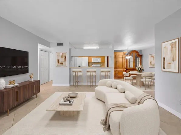 15770 SW 106th Ter APT 106, Miami, FL 33196