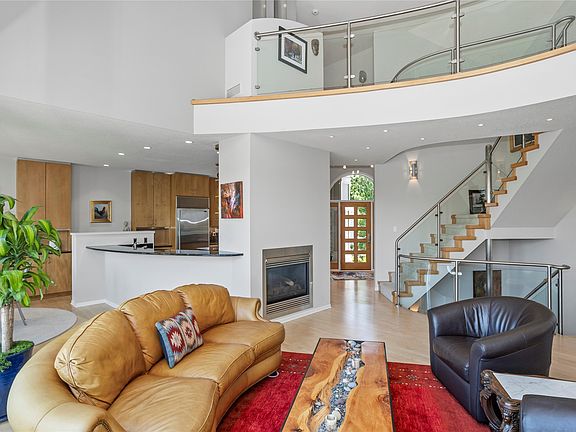 3rd image of 13543 Village Ct