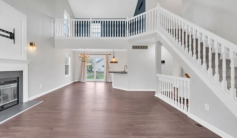 167 Carriage Pl — Photo 5