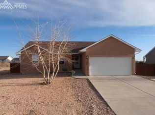 724 S Bellflower Dr, Pueblo West, CO 81007