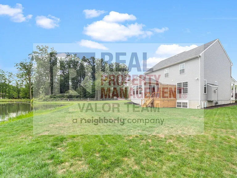 10275 Maryland St — Photo 38