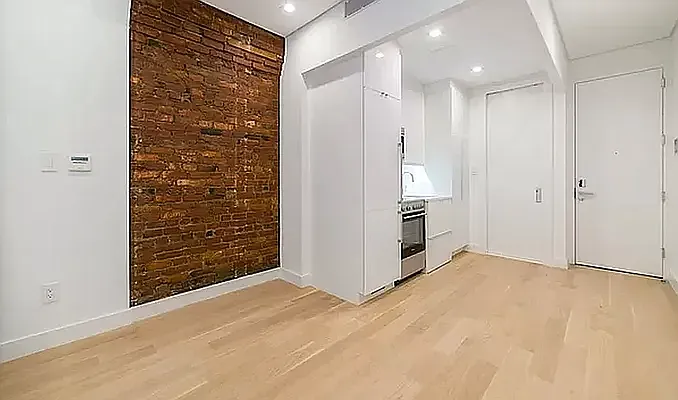 Rented by REAL New York | media 3