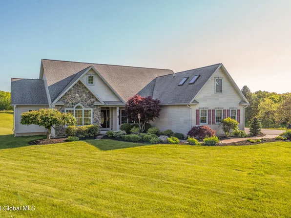 70 Vanvranken Road, Clifton Park, NY 12065