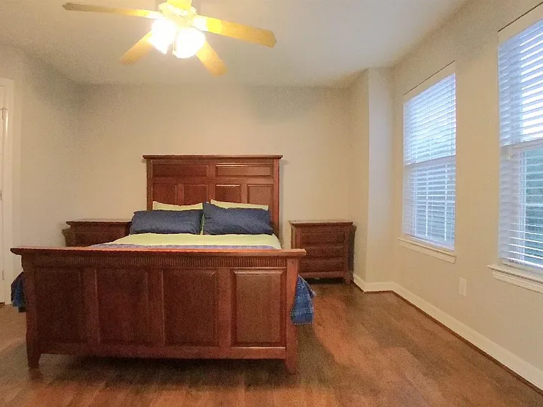 1719 Stacy Crst — Photo 20