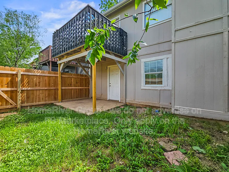 9900 Roxanna Dr #B — Photo 14
