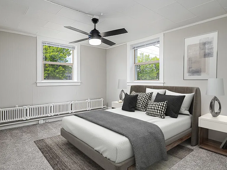 Elegant Renovation! HUGE 1 Bed 1 Bath Available Now! — Photo 20