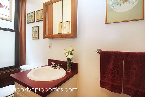 Sold by Brooklyn Properties | media 20