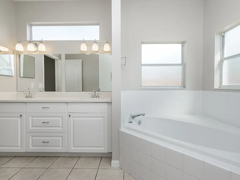 6751 Monarch Park Dr — Photo 11