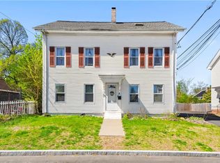 110 Pleasant St, Lincoln, RI 02865
