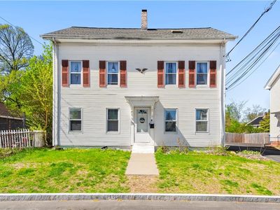 110 Pleasant St, Lincoln, RI, 02865