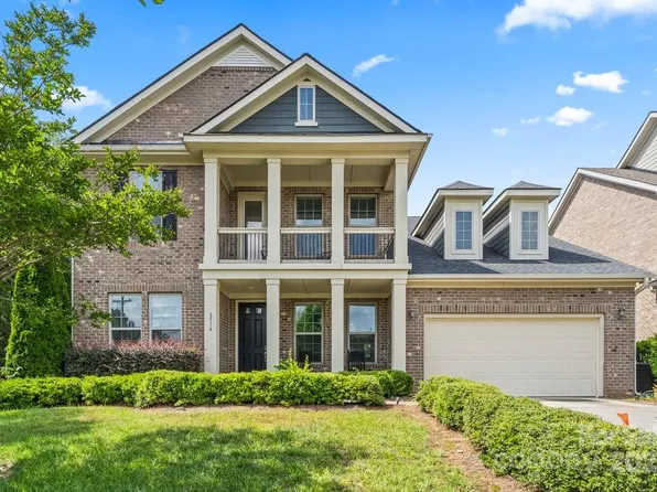 8514 Ellington Park Dr, Charlotte, NC 28277