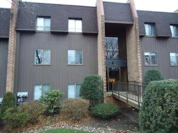 53 Hermitage Dr, New Hope, PA 18938