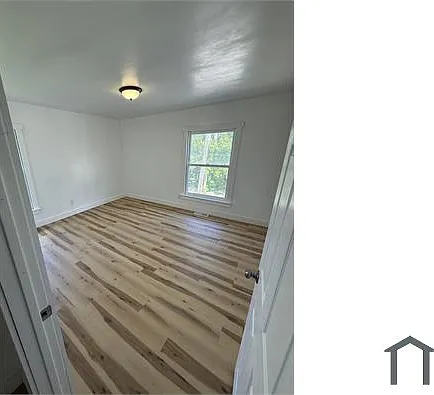 210 Oakwood Ave — Photo 11