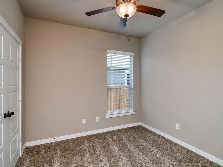 9896 Grosbeak Ln — Photo 14