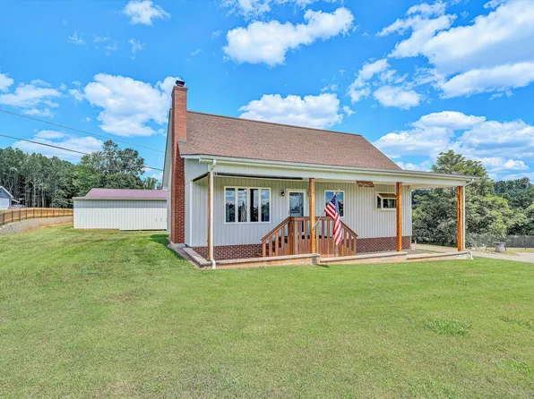 4767 Old Franklin Tpke, Glade Hill, VA 24092