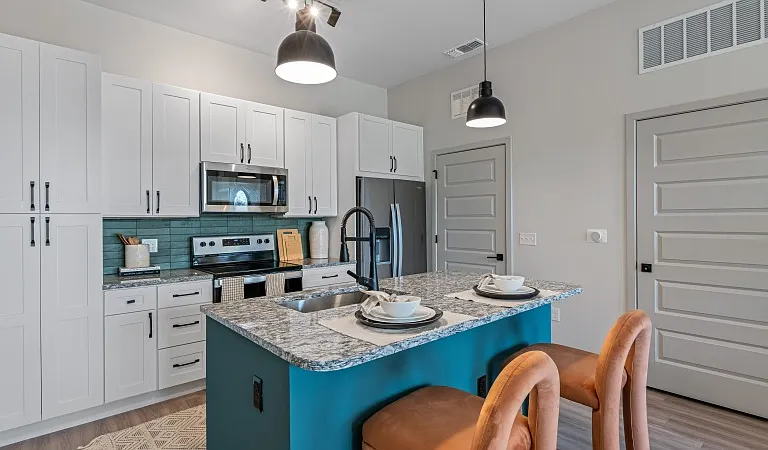 Cortland Riverview — Photo 5