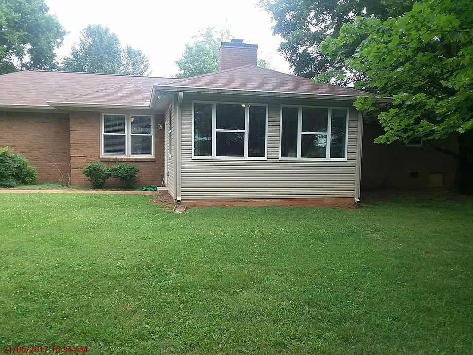 1st image of 227 Fairmont Dr