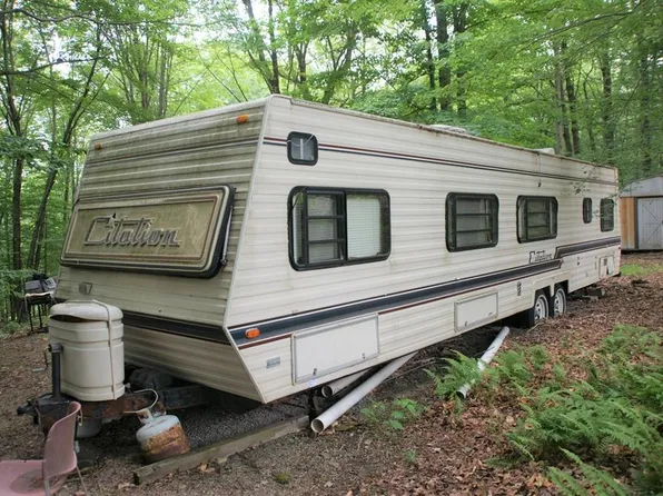 426 Norton Godfrey Rd, Shunk, PA 17768