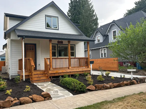 1598 Court St NE #1, Salem, OR 97301