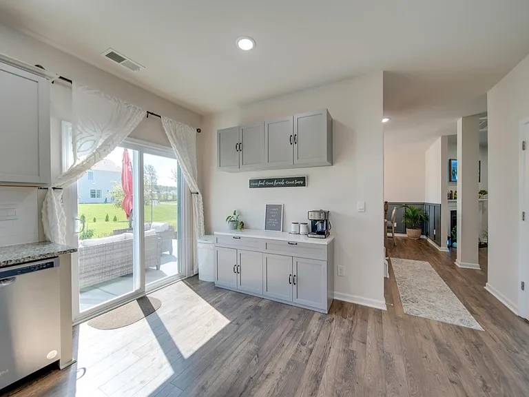 9609 Margrave Dr — Photo 26