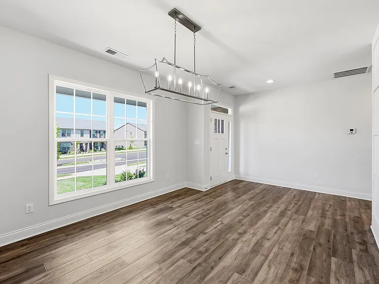 2869 Blackford Pkwy — Photo 7