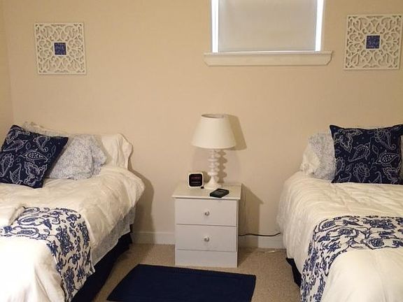 5th image of 1846 N California Ave APT 2S