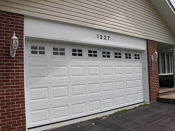 3rd image of 1227 Tracie Dr