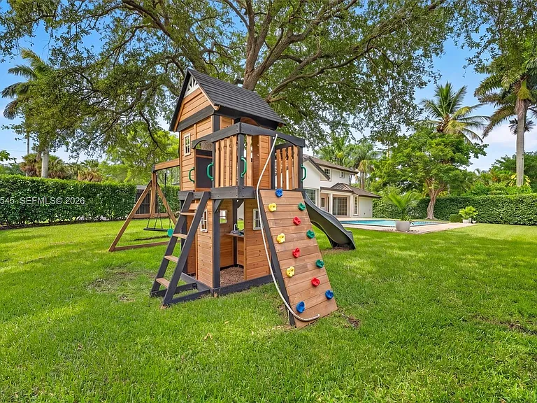 8224 SW 178th Ter — Photo 50