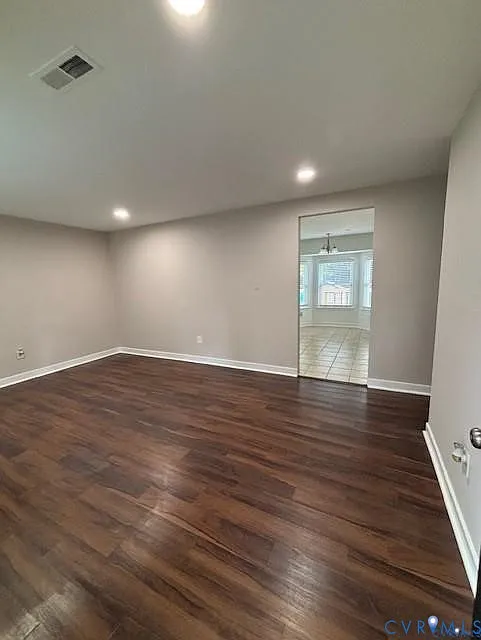 3 bed, 1.5 bath, 1104 sqft, $1,900 — Photo 4