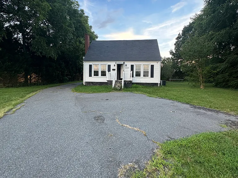 2803 S Cannon Blvd — Photo 18