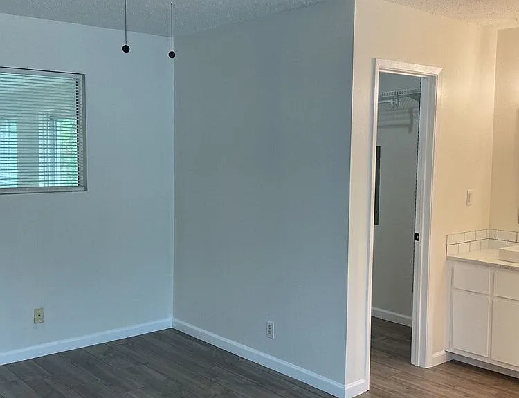 1208 Preswick Cir — Photo 11