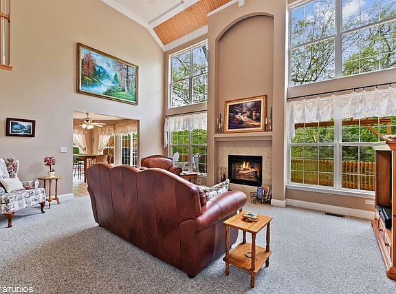 2nd image of 613 Deer Hill Ct
