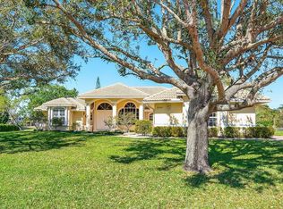 8290 N Mizzen Dr, Boynton Beach, FL 33472