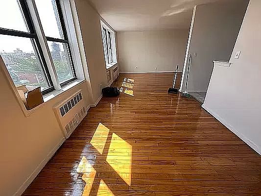 3rd image of 8665 21st Ave #6S