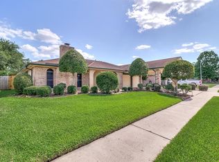 406 Strey Ct, Deer Park, TX 77536