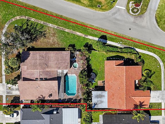 2nd image of 22220 Morning Glory Terrace