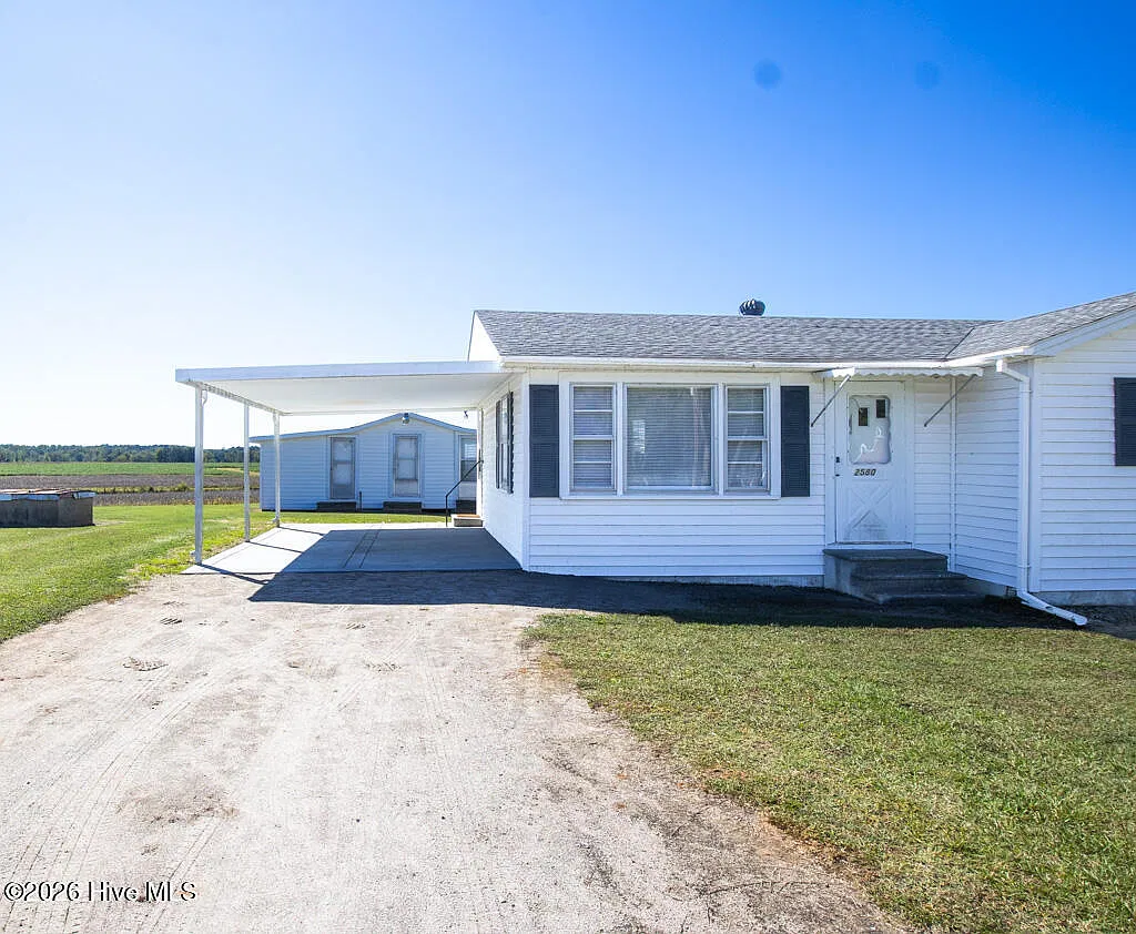 2 bed, 1.0 bath, 760 sqft, $1,000 — Photo 3