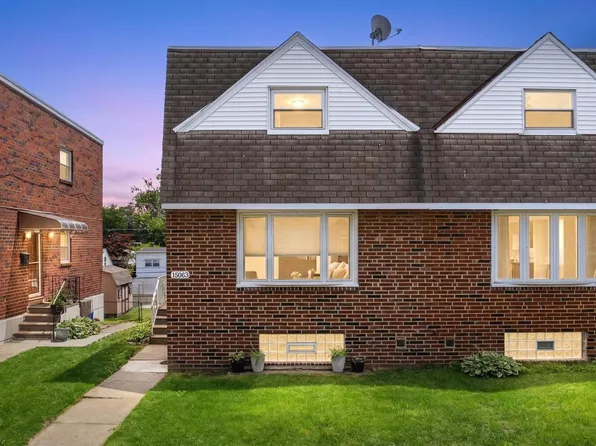 15063 London Rd, Philadelphia, PA 19116