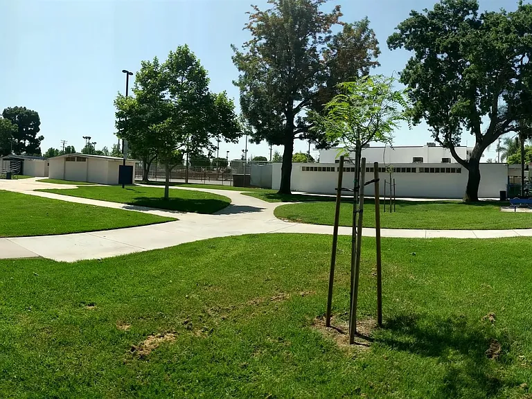 7119 Perry Rd — Photo 15