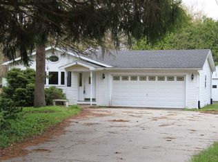 56914 Butternut Rd, South Bend, IN 46619