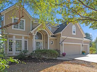 22611 W 46th Ter, Shawnee, KS 66226