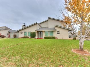 9801 Hefner Village Dr, Oklahoma City, OK 73162