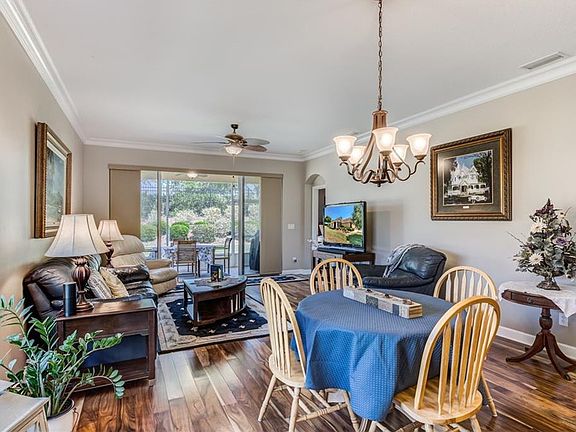 4th image of 8040 Bridgeport Bay Cir